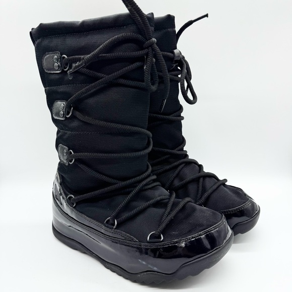 FitFlop Blizzboot Moon Boots Black Mid Calf Winter Boots Size 7 Snugtech Cozy - Picture 1 of 13